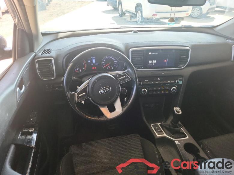 Kia 1.6MHEV Drive 100kW(136CV) 4x2(Crist Tintados)(CX) Sportage Drive Plus 2WD 1.6 CRDi 135CV E6dT #3