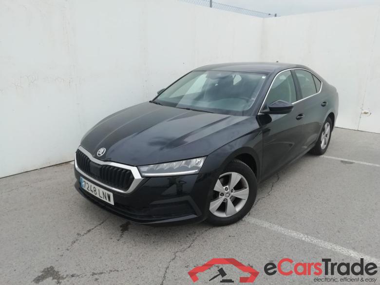 Skoda 2.0 TDI 110kW (150 CV) DSG Ambition Octavia Berlina Ambition 2.0 TDI 150CV AT7 E6d #1