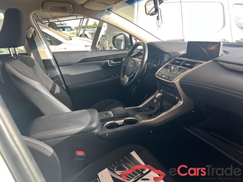 Lexus 2.5 300h Business Navigation 2WD LEXUS NX / 2017 / 5P / todoterreno 2.5 300h Business Navigation 2WD #6