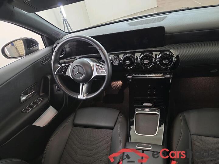 Mercedes A-Klasse Limousine A-Klasse Limousine A 250 e Business Line (PHEV) 160kW/218pk  4D/P Auto-7 #5