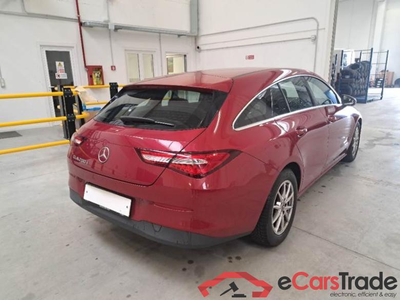 Mercedes 11 MERCEDES-BENZ CLA SHOOTING BRAKE / 2019 / 5P / STATION WAGON CLA 200 D AUTOMATIC BUSINESS #2