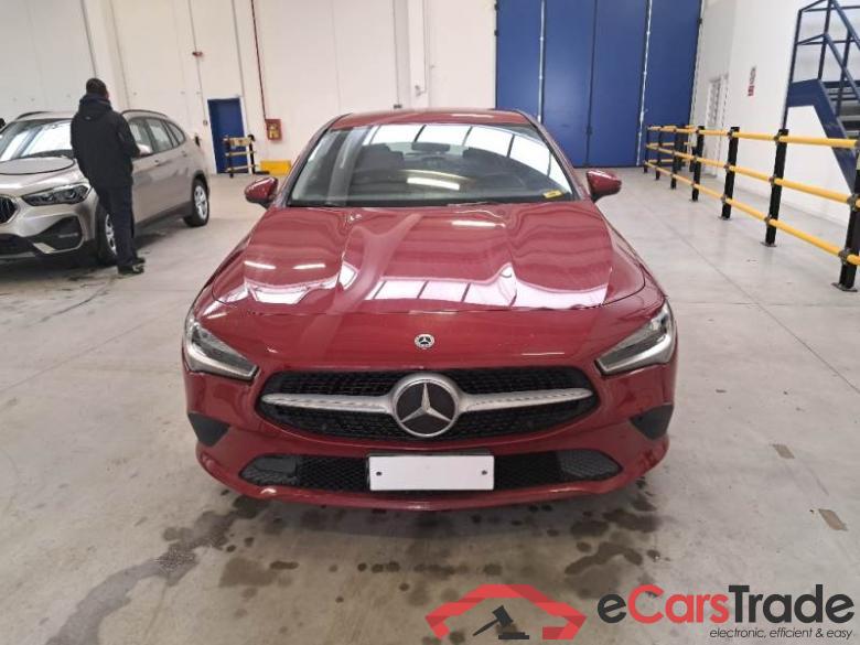 Mercedes 11 MERCEDES-BENZ CLA SHOOTING BRAKE / 2019 / 5P / STATION WAGON CLA 200 D AUTOMATIC BUSINESS #6