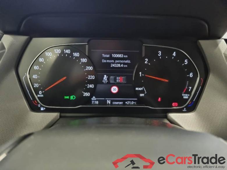 BMW 29 BMW SERIE 1 / 2019 / 5P / BERLINA 118I BUSINESS ADVANTAGE #4