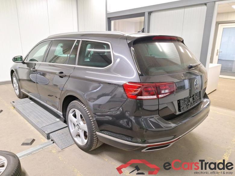 Vw GTE Passat Variant #3