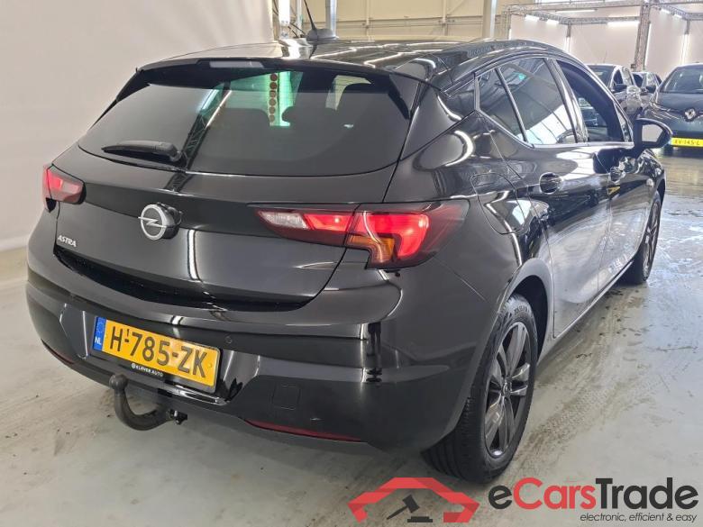 Opel Astra 5d FL'19 Opel Astra 1.2 turbo 81kW Edition 2020 5d #2