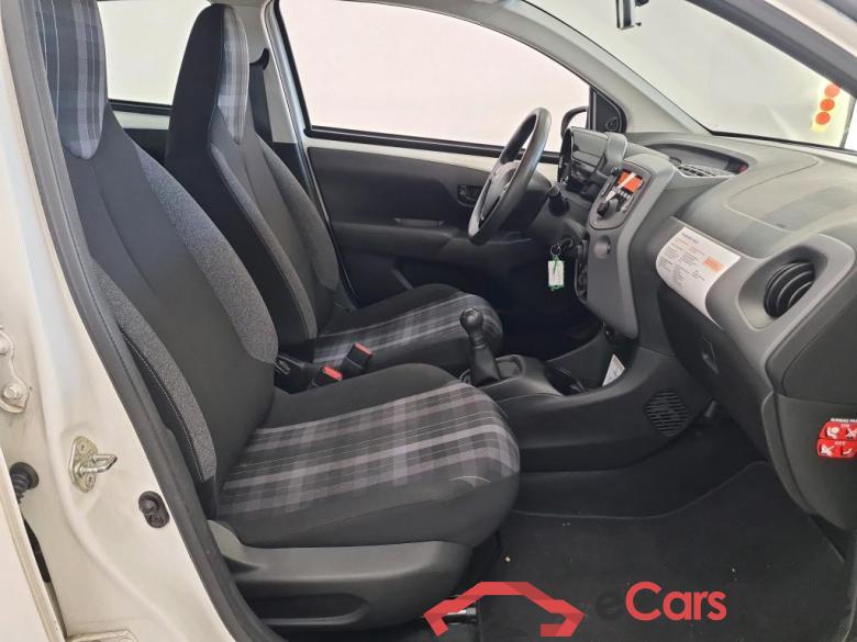 Peugeot 108 '14 Peugeot 108 Active 1.0 e-VTi 72pk 5d #3
