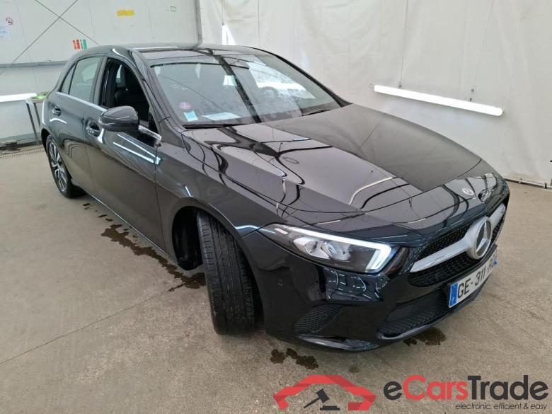 Mercedes A 180 Business Line 7G-DCT MERCEDES-BENZ Classe A Compact / 2018 / 5P / Berline A 180 Business Line 7G-DCT #4