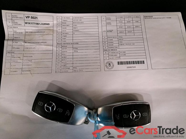 MERCEDES - MER A BERLINE 250e 218PK DCT Business Solution * HYBRID * #4