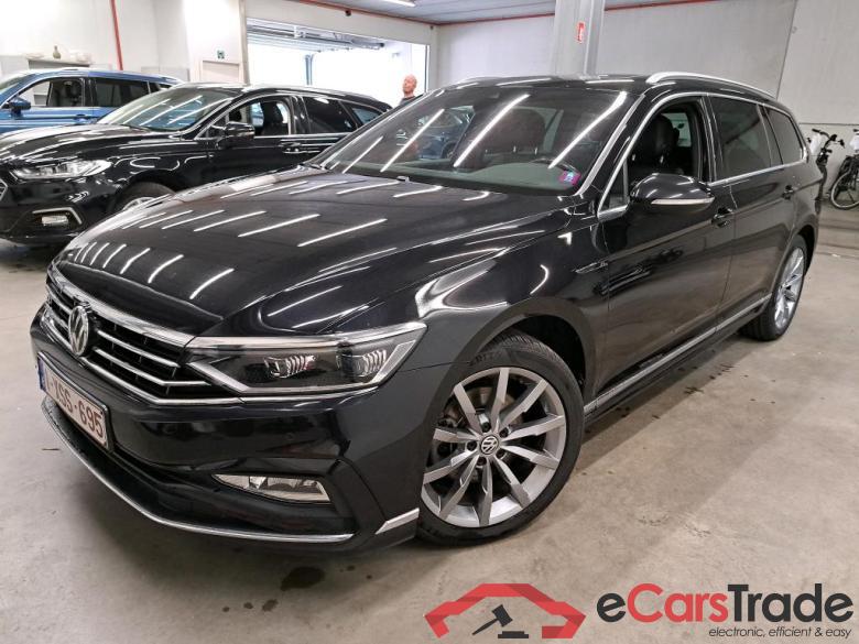 VOLKSWAGEN - VW  PASSAT VARIANT TDI 120PK DSG7 Elegance R Line & Business With NAppa Leather & Winter Module II & Easy Open & Pano Roof #1