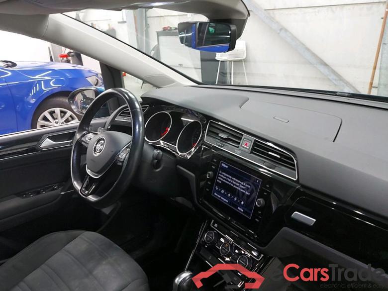 VOLKSWAGEN - VW  TOURAN TDi 115PK DSG Highline Pack Business & Easy Open & Nav Discover Media & Rear Camera & Foldable Trailer Hook #3