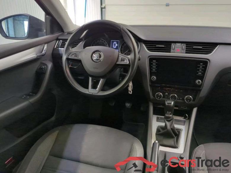 SKODA Octavia Combi 1.6 TDI Grt Amb Bns #3