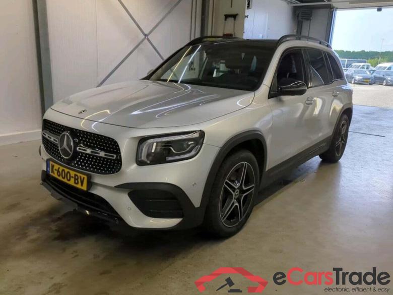 MERCEDES-BENZ GLB 200 Bns Solut. AMG #1