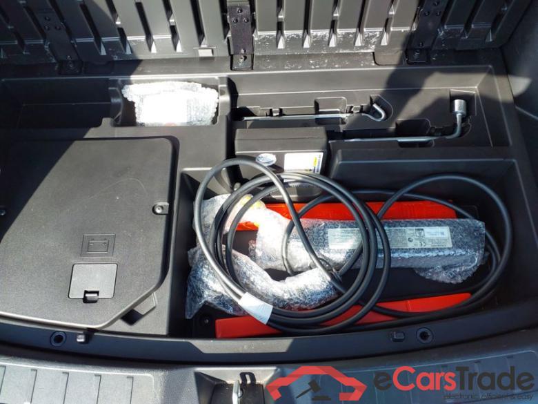 MITSUBISHI Eclipse Kaiteki 2.4 PHEV 180CV Cross #6