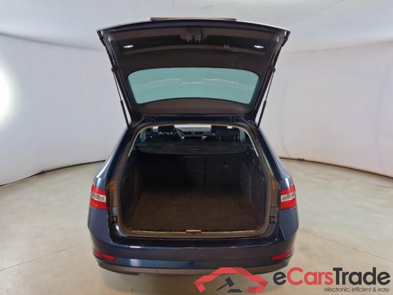 Skoda 23 SKODA SUPERB WAGON / 2019 / 5P / STATION WAGON 1.4 TSI PLUG-IN HYBRYD EXECUTIVE DSG #5