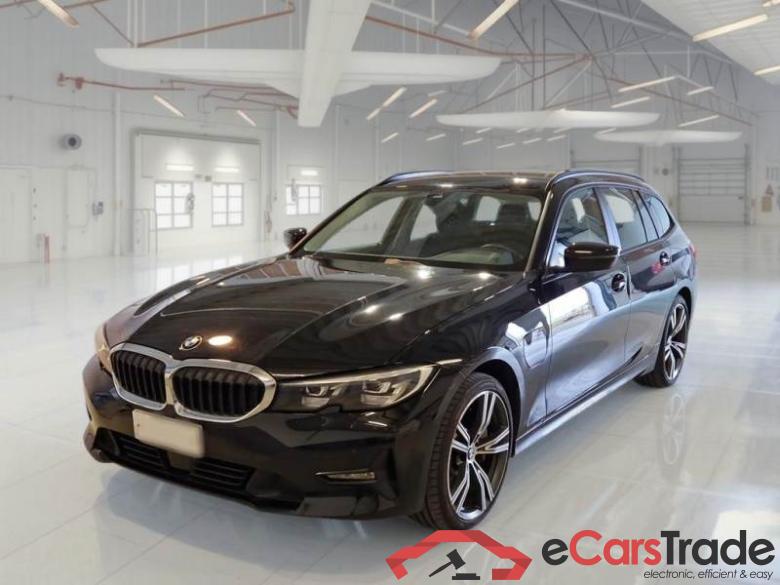 BMW 193 BMW SERIE 3 / 2018 / 5P / STATION WAGON 330E XDRIVE BUSINESS ADVAN. TOURING AUTO #1