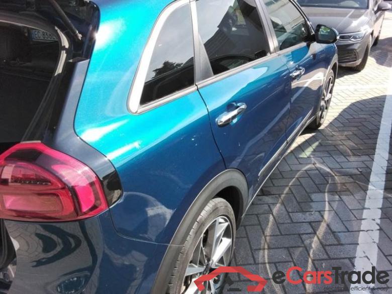 Kia 1 KIA NIRO / 2019 / 5P / BERLINA 1.6 HEV GDI STYLE DCT #4