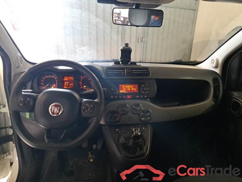 Fiat 9 FIAT PANDA / 2011 / 5P / BERLINA 1.3 MJT 95CV SeS E6 4X4 #3