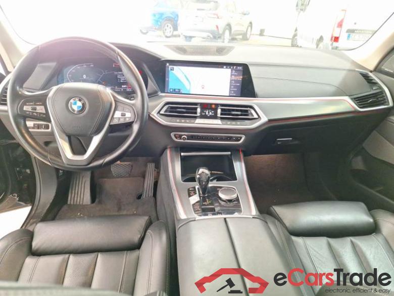 BMW 14 BMW X5 / 2018 / 5P / SUV XDRIVE 25D XLINE AUTOM. #3