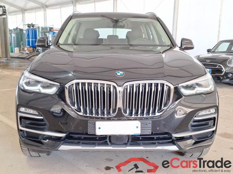 BMW 14 BMW X5 / 2018 / 5P / SUV XDRIVE 25D XLINE AUTOM. #6