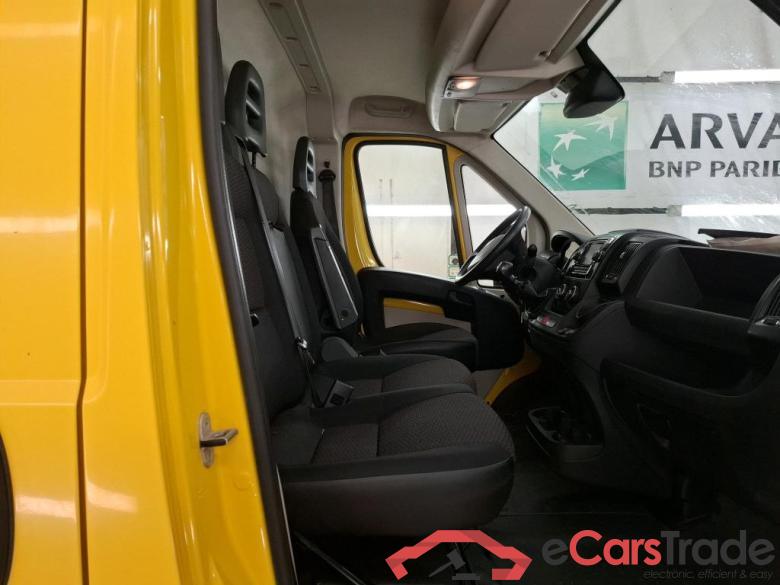 Peugeot 2.0 BLUEHDI 160 S&S PREMIUM PA 335 L2H2 PEUGEOT Boxer / 2014 / 4P / Fourgon tôlé 2.0 BLUEHDI 160 S&S PREMIUM PA 335 L2H2 #6