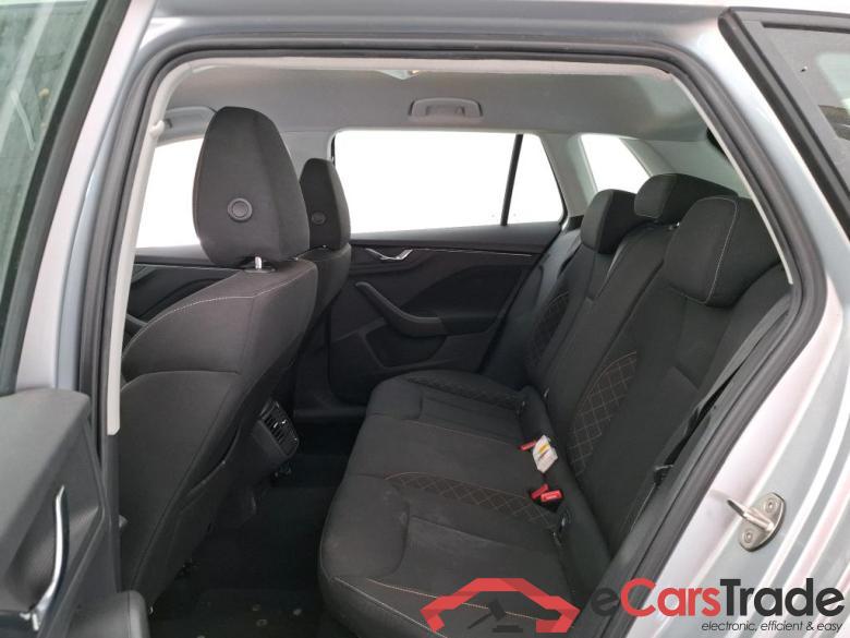 Skoda 1.0 TSI 95ch BVM5 Business Kamiq Business 1.0 TSI 95CV BVM5 E6d #6