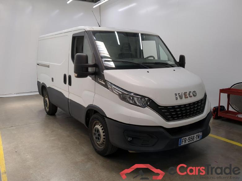 Iveco 2.3 35S16SA8 V7 H1 3000 IVECO Daily / 2014 / 4P / Fourgon tôlé 2.3 35S16SA8 V7 H1 3000 #4