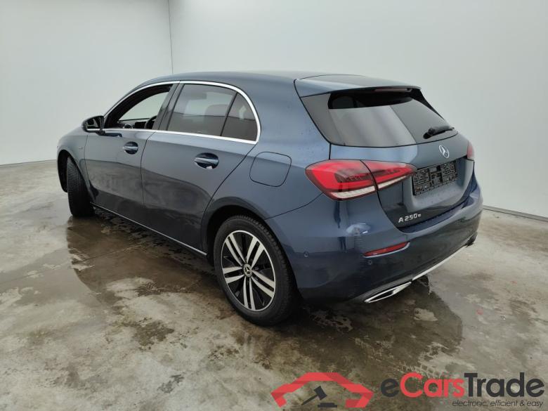 MERCEDES CLASSE A (W177) - A 250 e 160 Business Solution (EU6d-TEMP) 5d Auto #3
