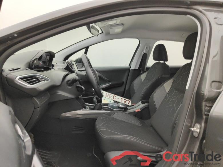 Peugeot 2008 1.2 Puretech 61kW S&S Active 5d #6
