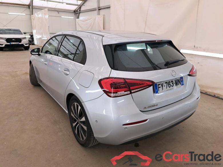 Mercedes A 200 d Business Line 8G-DCT MERCEDES-BENZ Classe A Compact / 2018 / 5P / Berline A 200 d Business Line 8G-DCT #2