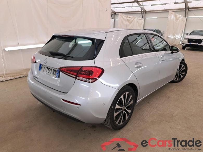 Mercedes A 200 d Business Line 8G-DCT MERCEDES-BENZ Classe A Compact / 2018 / 5P / Berline A 200 d Business Line 8G-DCT #3