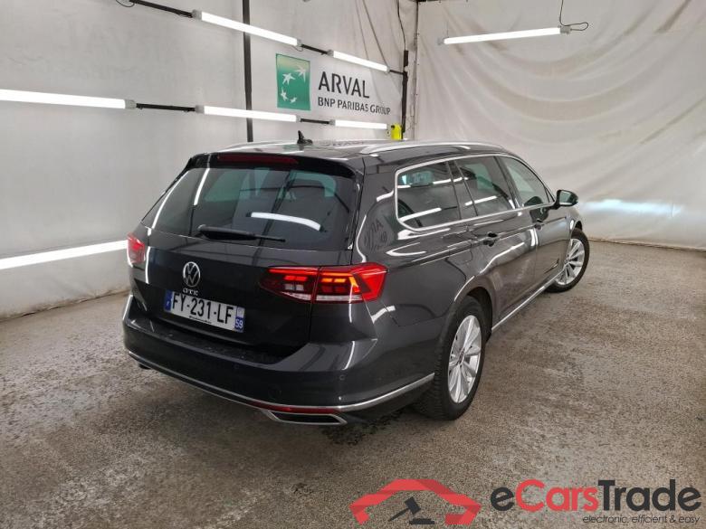 Volkswagen 1.4 TSI DSG HYBRIDE RECHARGEABLE SW GTE Passat Break GTE Business 1.4 TSI 220CV BVA6 E6d #3