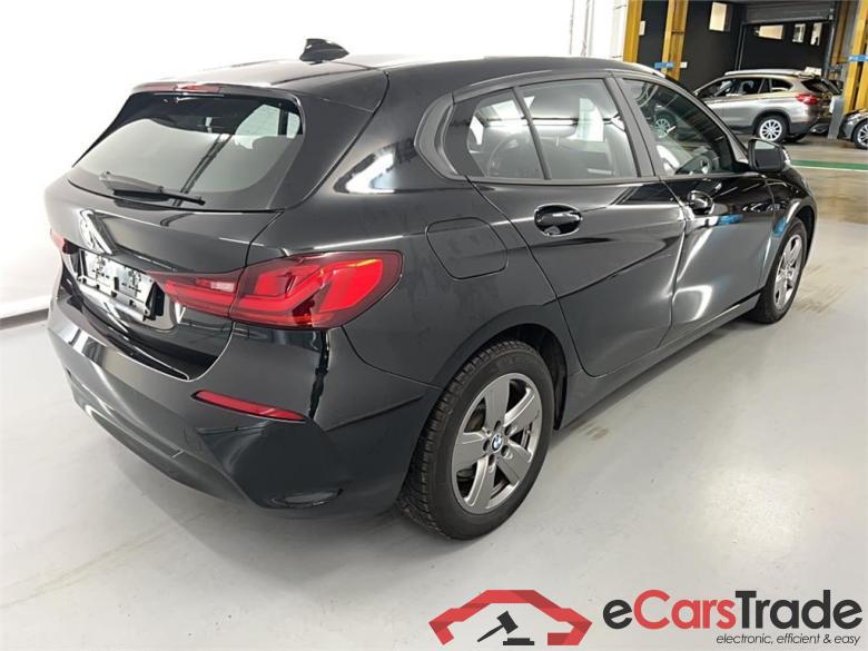 BMW 1 SERIES HATCH 1.5 116D (85KW) Model Advantage Business Storage #4