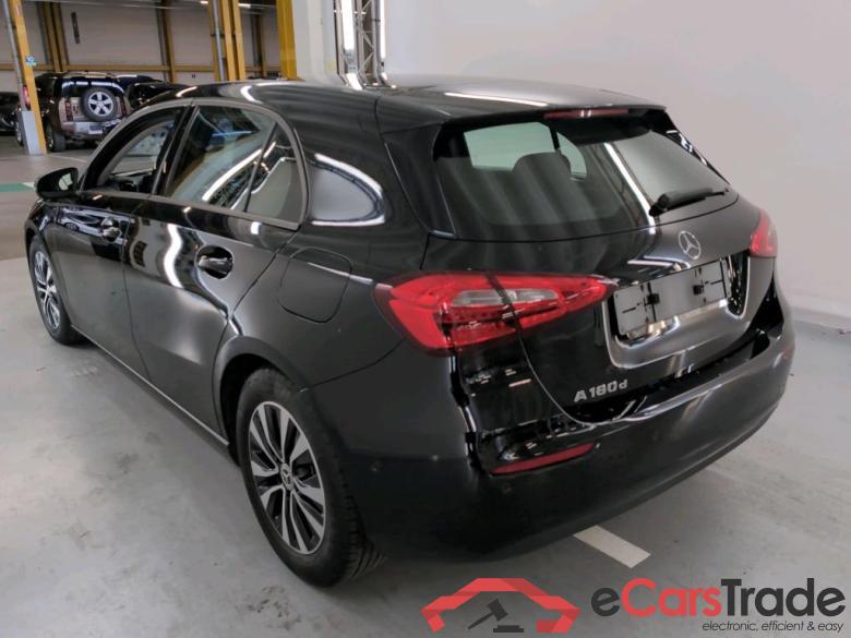 MERCEDES-BENZ A-Klasse 1.5 A 180 D BUSINESS SOLUTION #3