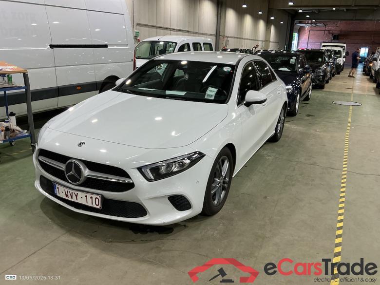 MERCEDES-BENZ A-Klasse A 180 d Launch Edition (EU6d-TEMP) STOCK #2