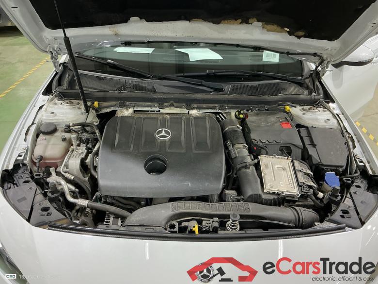 MERCEDES-BENZ A-Klasse A 180 d Launch Edition (EU6d-TEMP) STOCK #6