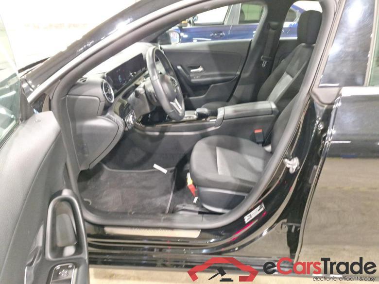 MERCEDES-BENZ CLA 2.0 CLA 180 D BUSINESS SOLUTION #5