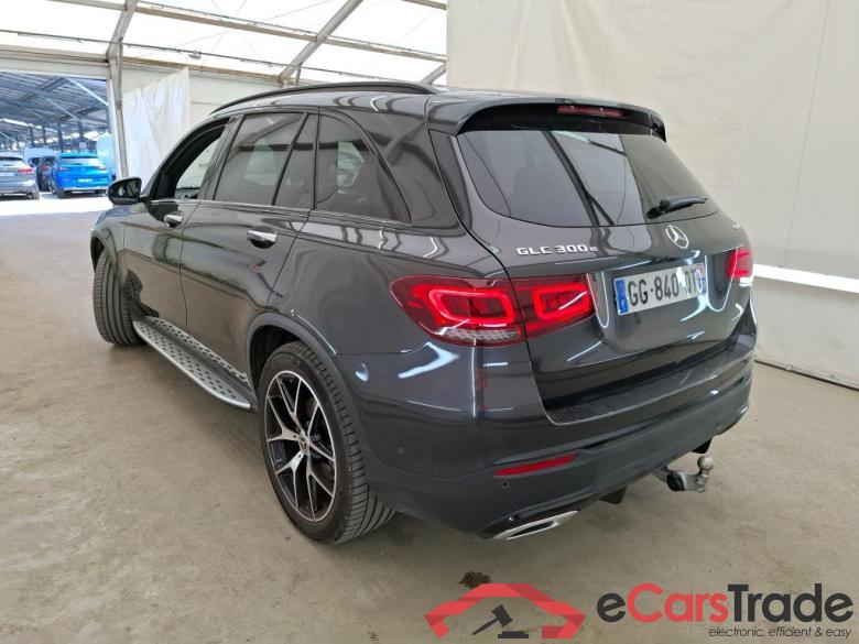 Mercedes 2.0 GLC 300 E AMG LINE 4MATIC MERCEDES-BENZ GLC / 2019 / 5P / SUV 2.0 GLC 300 E AMG LINE 4MATIC #2