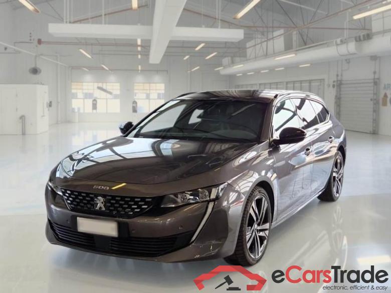 Peugeot 12 PEUGEOT 508 SW / 2018 / 5P / STATION WAGON BLUEHDI 130 GT PACK SW S/S EAT8 AUT. #1