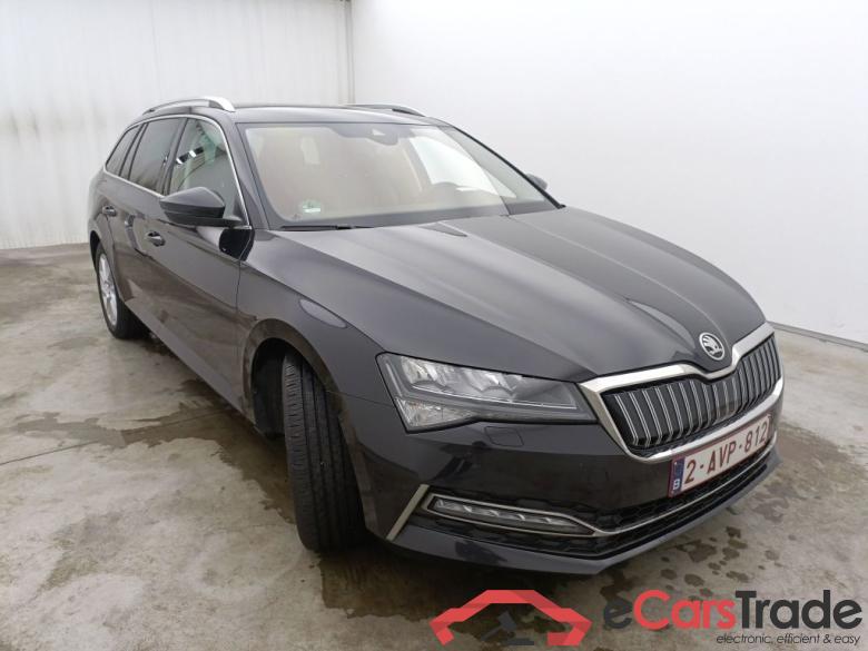 Skoda Superb Combi 1.4 TSI iV 160kW DSG6 Clever+ 5d #2