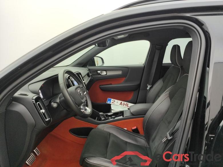 Volvo XC40 P8 4x4 Recharge R-Design 5d #6