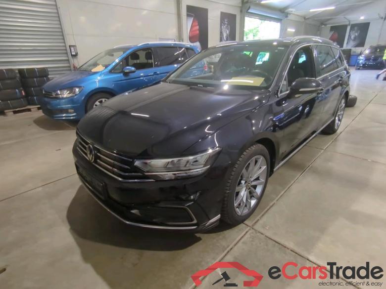 Volkswagen Passat Variant ´14 Passat Variant GTE 1.4 TSI 160KW E6d #1