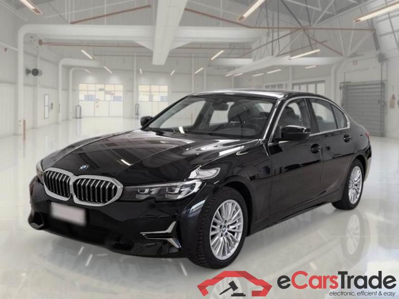 BMW 161 BMW SERIE 3 / 2018 / 4P / BERLINA 318D 48V LUXURY AUTO #1