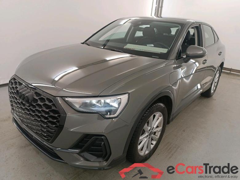 AUDI Q3 SPORTBACK 1.4 45 TFSI E S TRONIC Business Shadow look #1