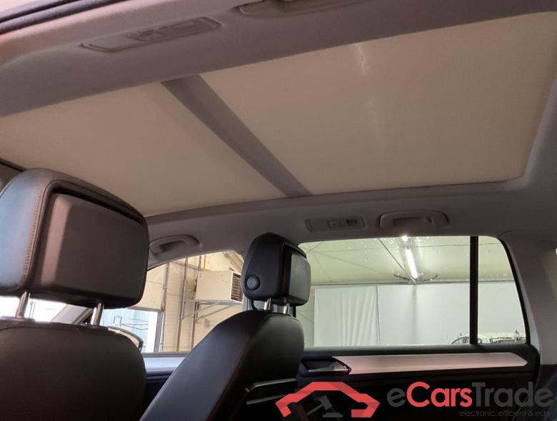 VOLKSWAGEN Tiguan Tiguan Comfortline BlueMotion Techn. 1.4 l TSI ACT 110 kW (150 PS) 6-speed dual-clutch transmission DSG #5