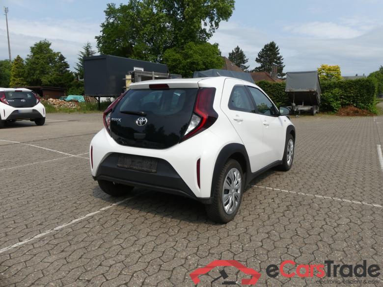 Toyota DE - LimS5 1.0 VVT-i EU6d, Play (EURO 6d), 2022 - 2024 Aygo X #3