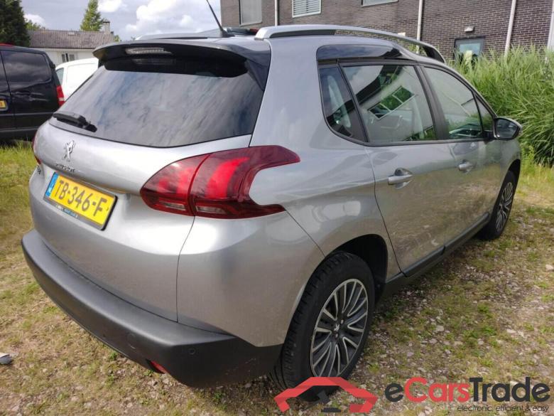PEUGEOT 2008 1.2 PureTech Blue Lion #2