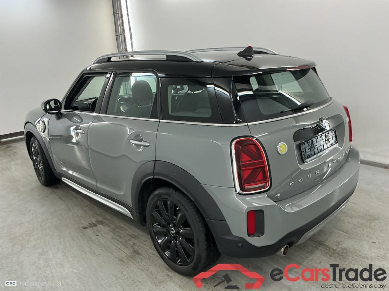 MINI COUNTRYMAN 1.5 COOPER S E 4WD AUTO Big Business Chili #3