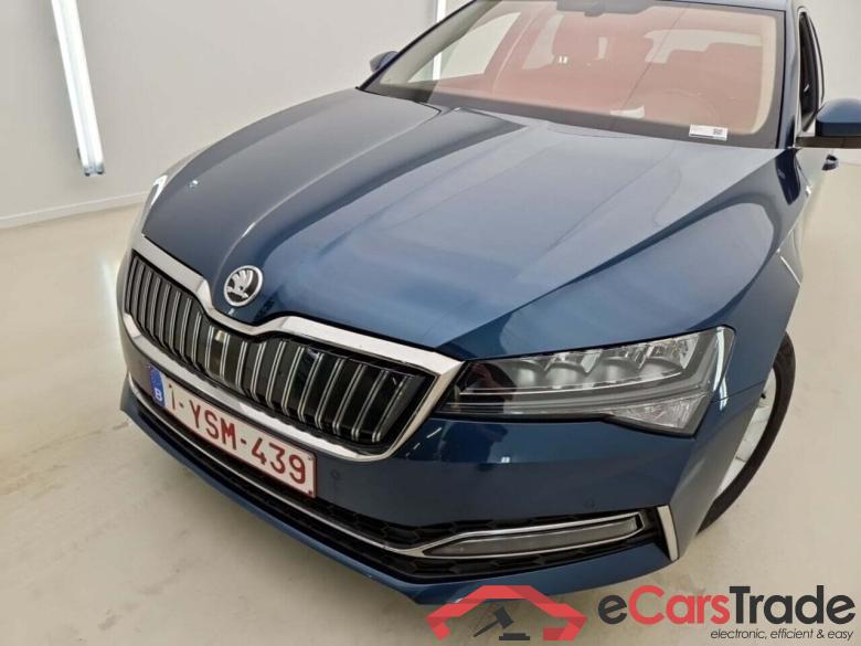 SKODA SUPERB KOMBI 1.4 TSI PHEV AMBITION DSG #4