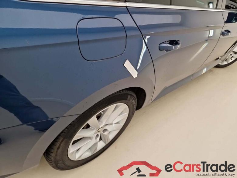 SKODA SUPERB KOMBI 1.4 TSI PHEV AMBITION DSG #6