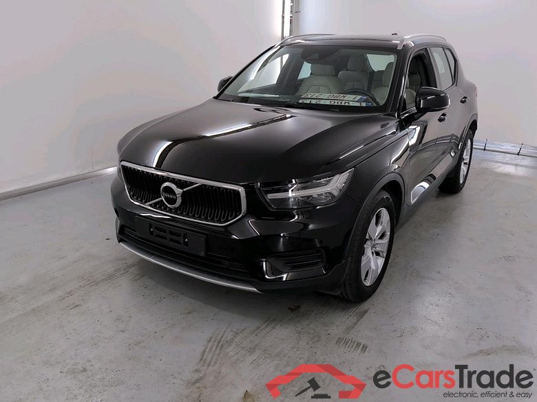 VOLVO XC40 DIESEL 2.0 D3 Momentum Geartronic (EU6d-TEMP) Connect Mirror Park Assist #1